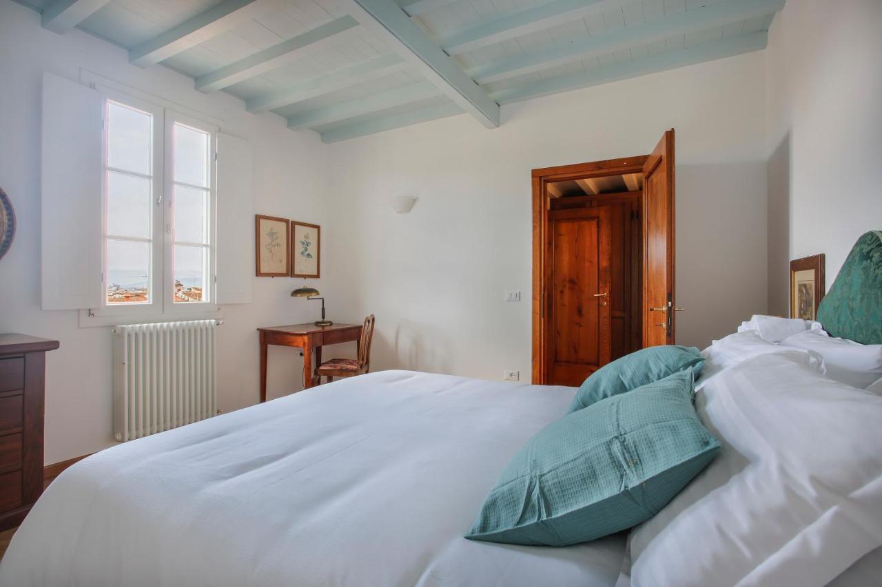 Maggio In Apartamento *